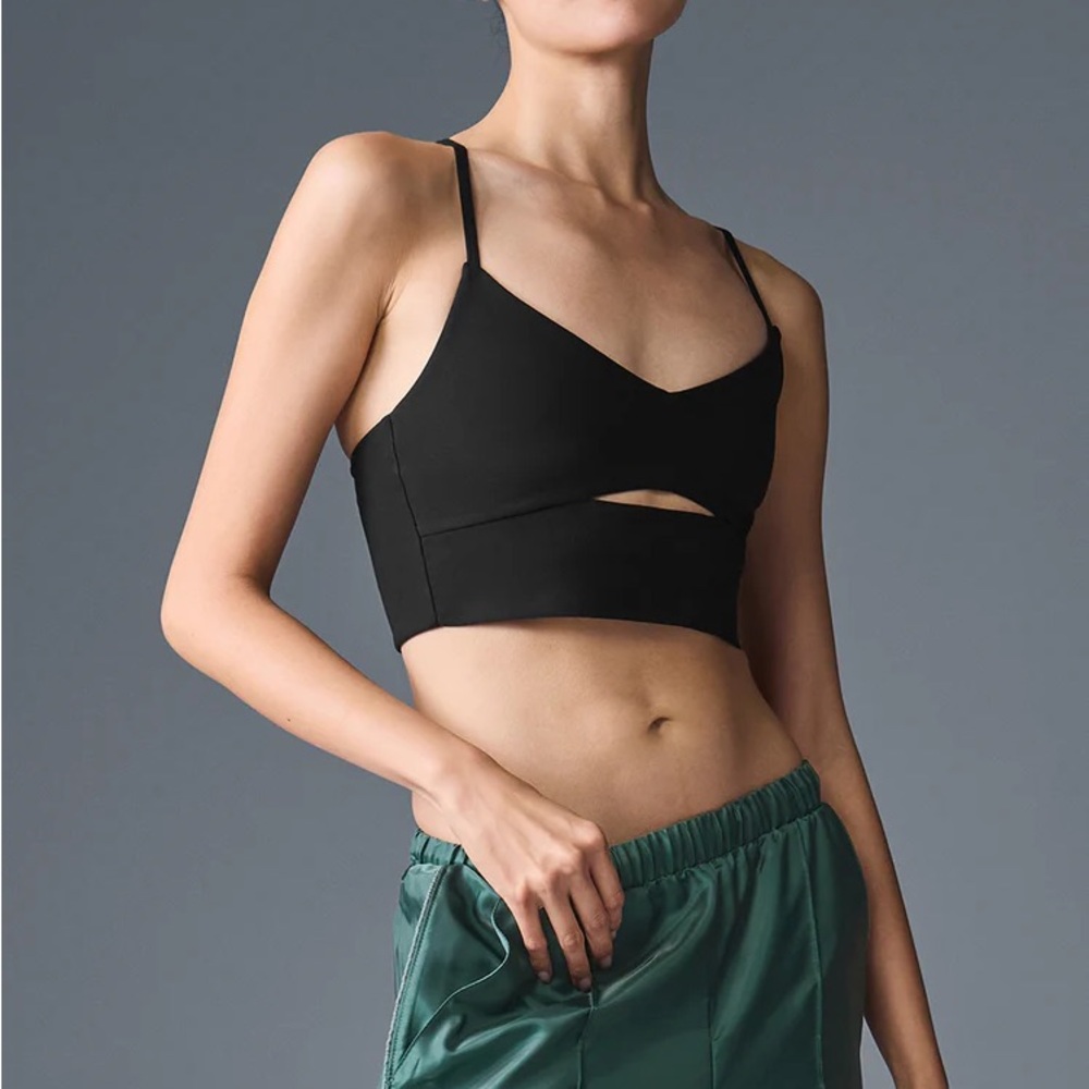 alo bra crop tank top